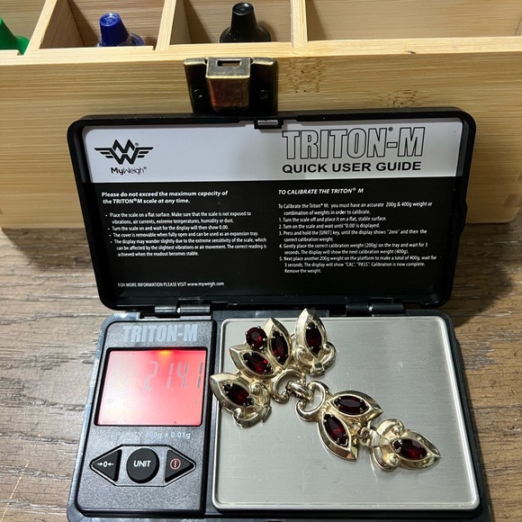 Pyrope Garnet Vintage Handmade Edwardian 10K Gold over Platinum Waterfall Brooch - Picture 12 of 16